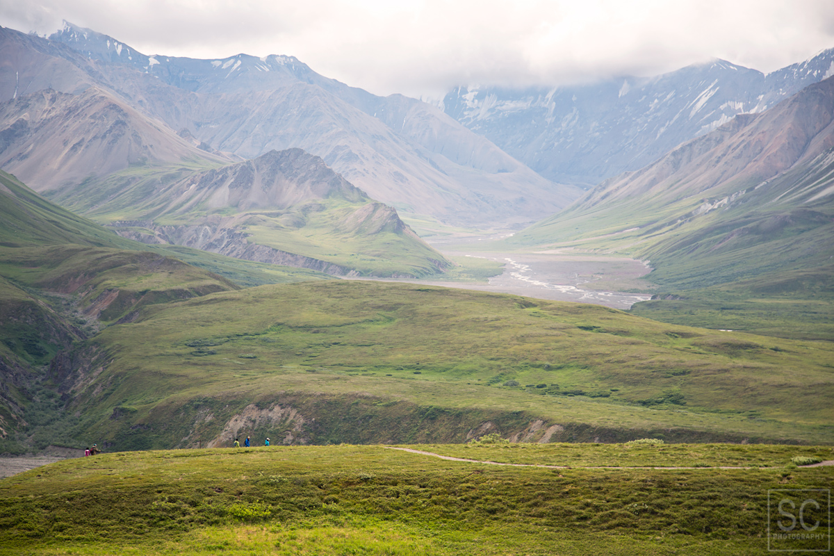People hiking around Eielson visitor center